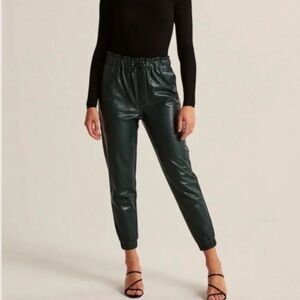 NWT Abercrombie & Fitch Faux Leather High Rise Joggers | XSmall | Green